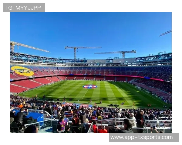 新诺坎普球场门票系统故障致众多球迷无法入场观看比赛