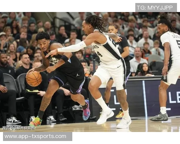 文班回归首发未能延续马刺八连胜爵士成功终结连胜纪录